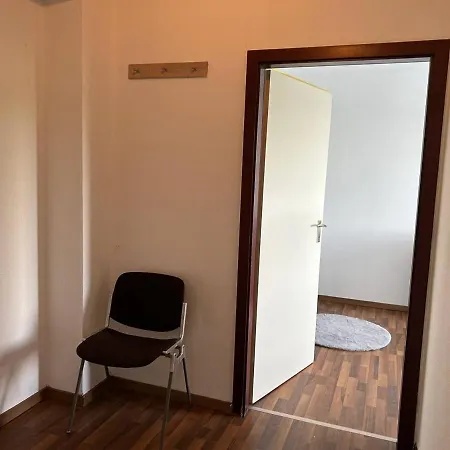 Moeblierte Im Herkules Neuehrenfeld *