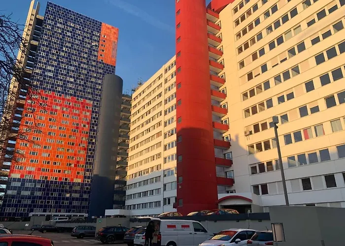 Moeblierte Im Herkules Neuehrenfeld